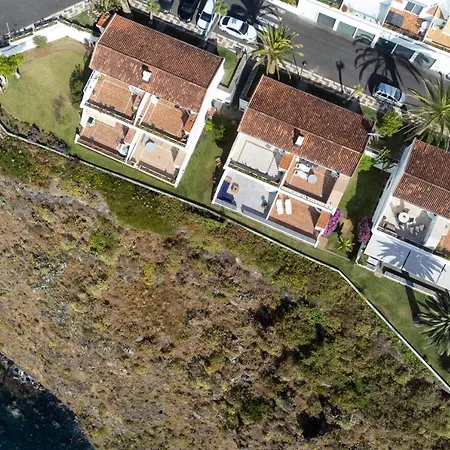 Home2book Breathtaking View La Victoria, Pool & Wifi